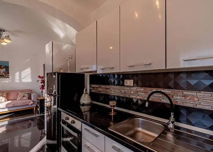 Franka By Guide Villa *